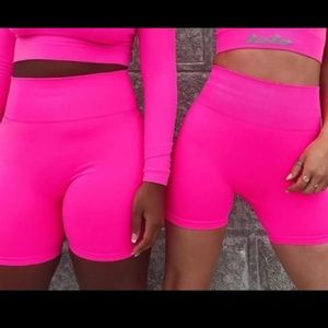 TALA Flare Hosta Shorts Neon Pink XL